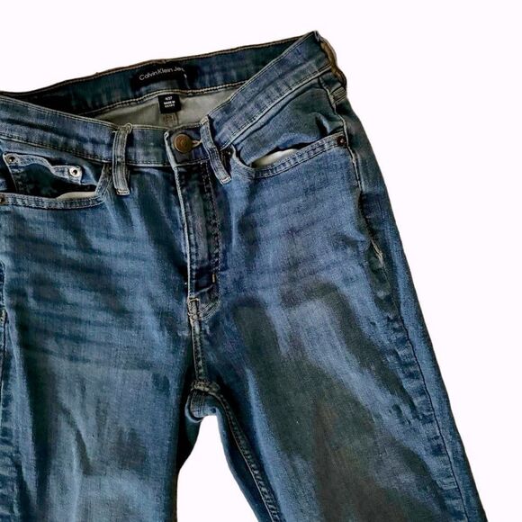 Calvin Klein Straight Leg Mid-Rise Denim Blue Jeans Size 4/27 - Picture 5 of 11